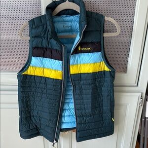 Cotopaxi Quilted Vest Blue and Yellow Outdoor Performance - Women’s Small
